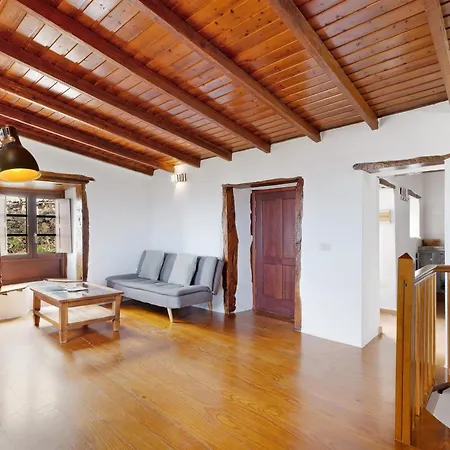 Holiday home Llanillos Los Llanillos