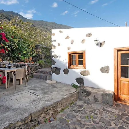 Holiday home Llanillos Los Llanillos
